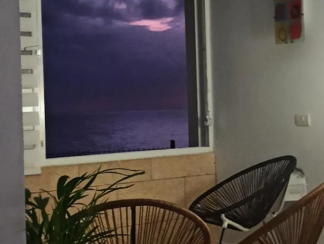 Διαμέρισμα Salitre 2 *